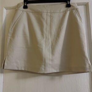 Vineyard Vines Cream Skirt